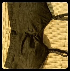 Hands free pumping & nursing bra